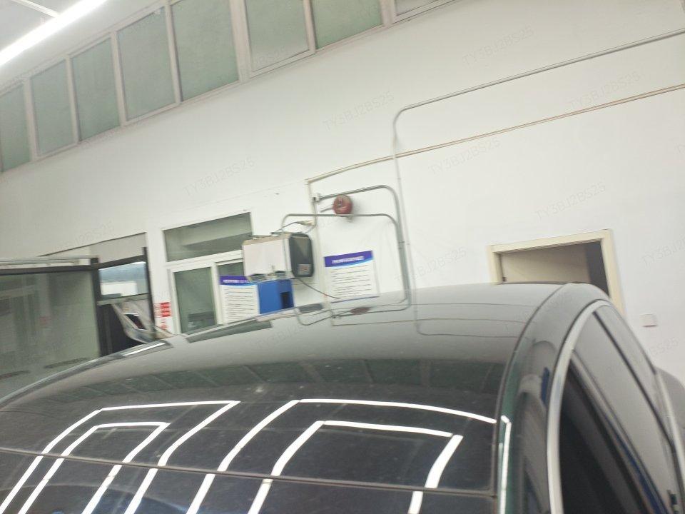 Lixiang (Li Auto) L8 2023 thumb 4