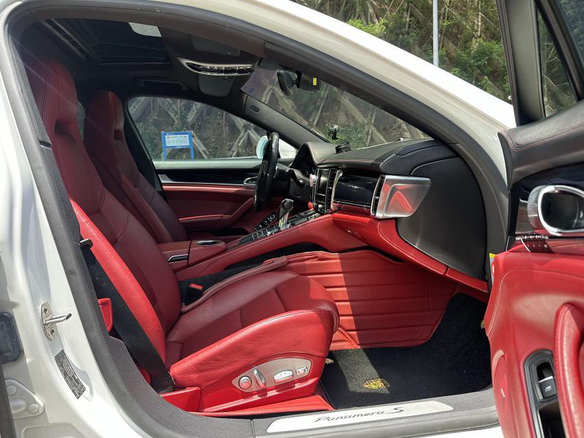 Porsche Panamera 2014 thumb 7