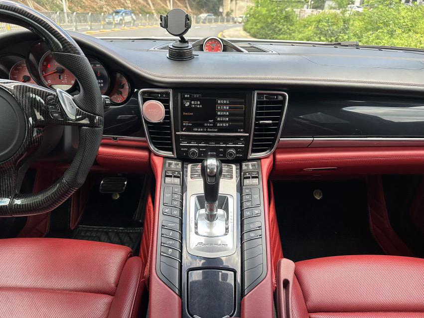 Porsche Panamera 2014 thumb 8