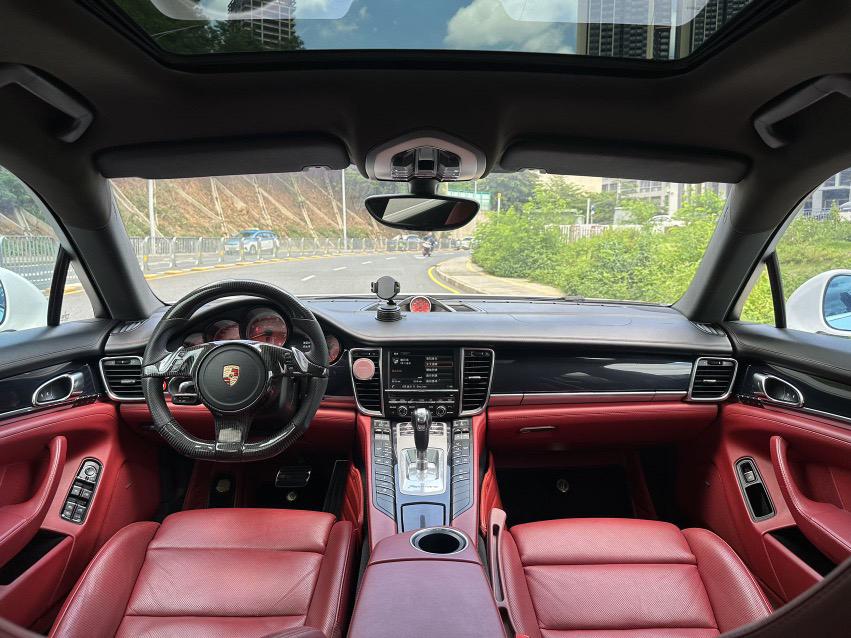 Porsche Panamera 2014 thumb 9