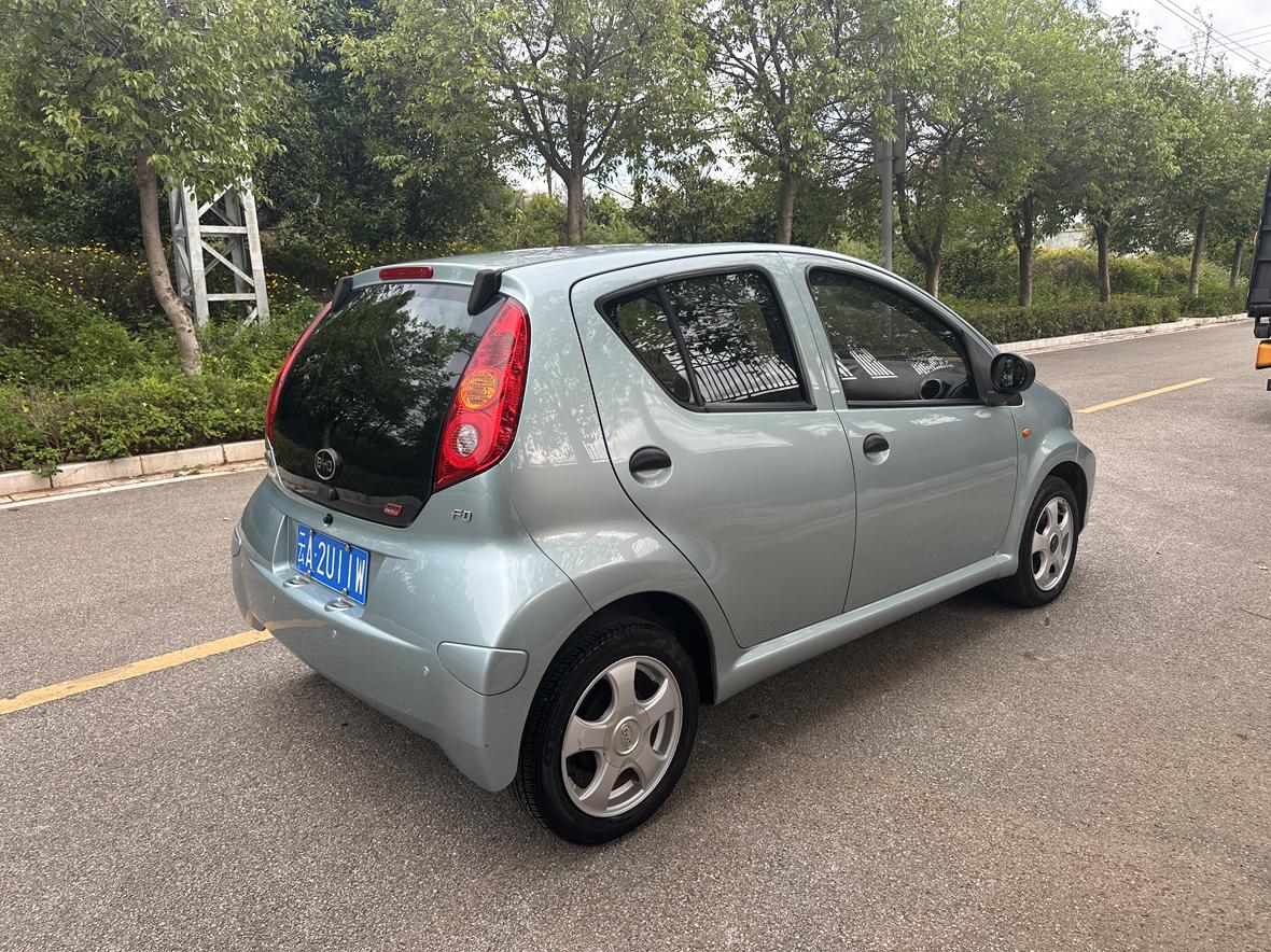 BYD F0 2015 thumb 4