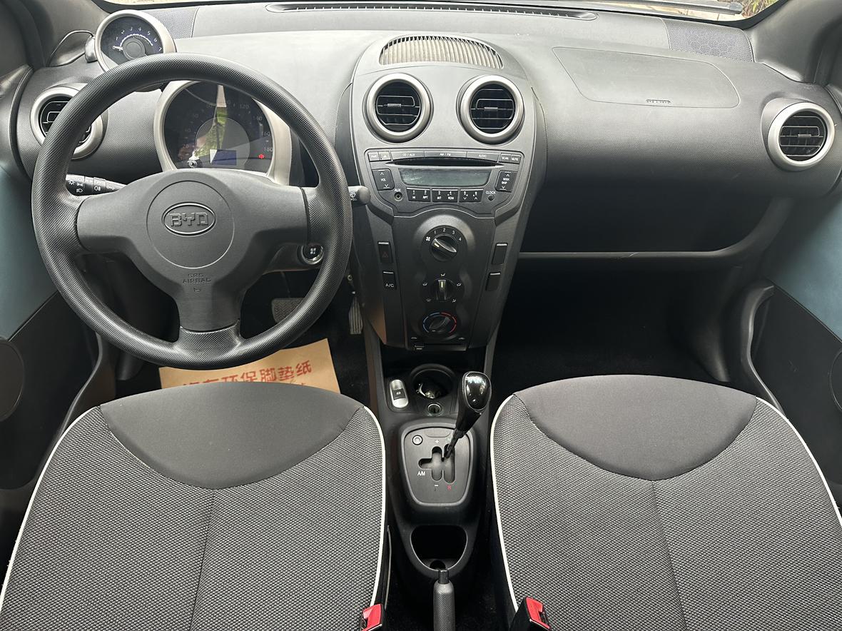 BYD F0 2015 thumb 5