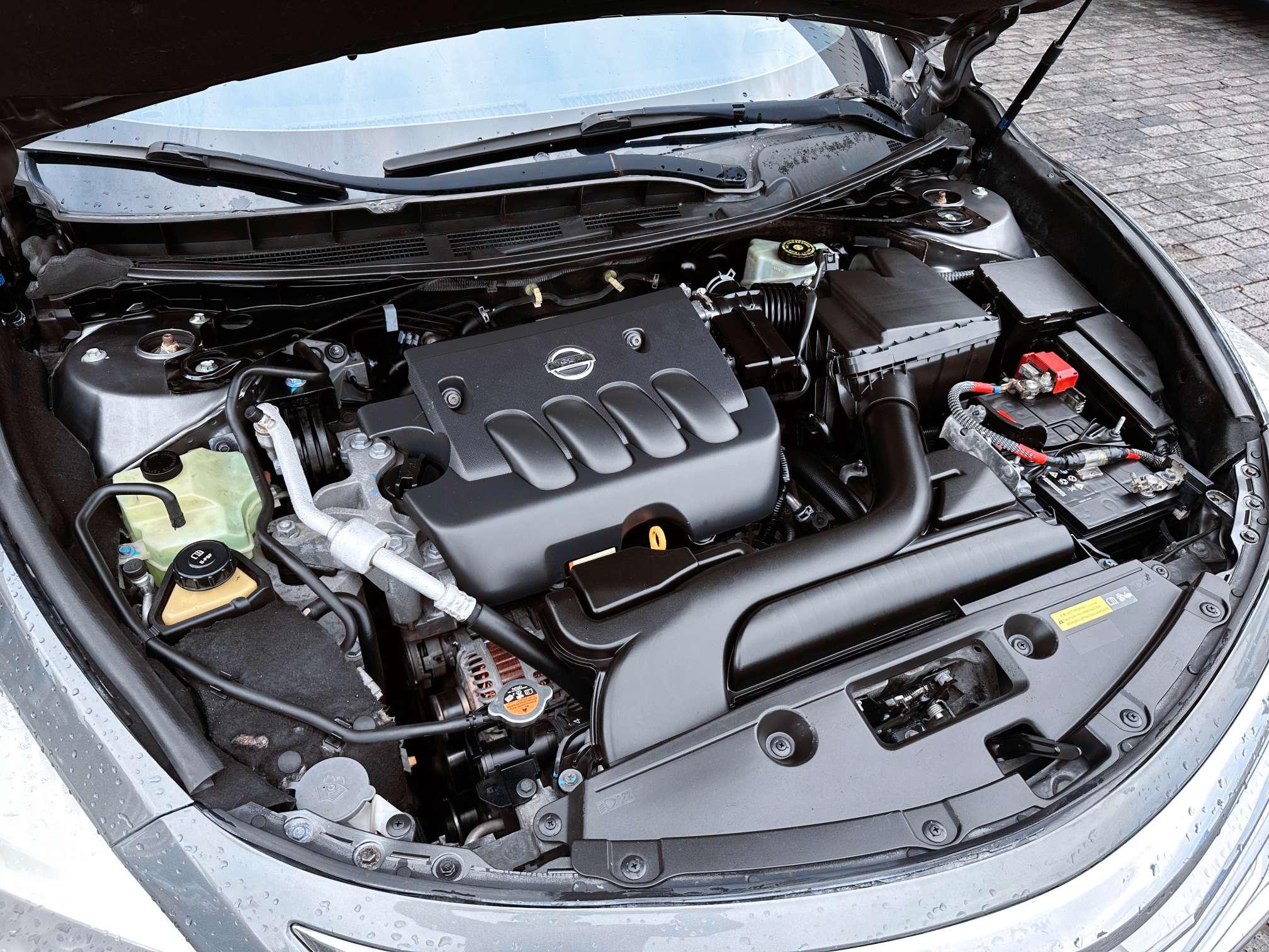 Nissan Altima 2013 thumb 3