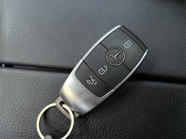 Mercedes-Benz GLC 2022 thumb 9