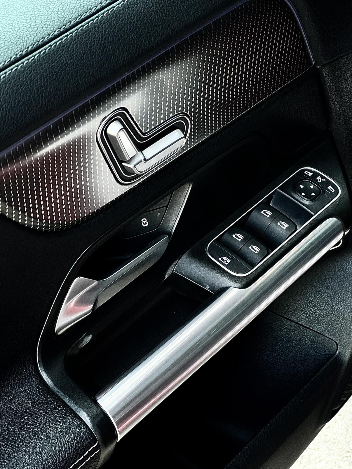 Mercedes-Benz GLA 2020 thumb 4