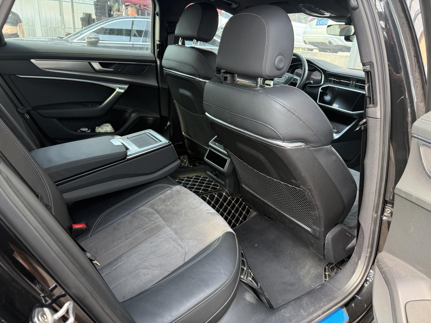 Audi A6 2019 thumb 7