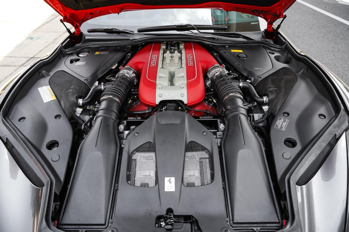 Ferrari 812 2020 thumb 6