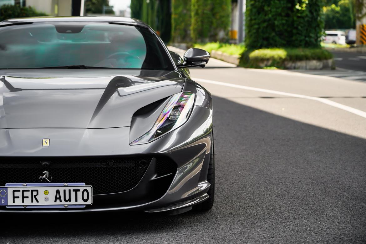 Ferrari 812 2020 thumb 12