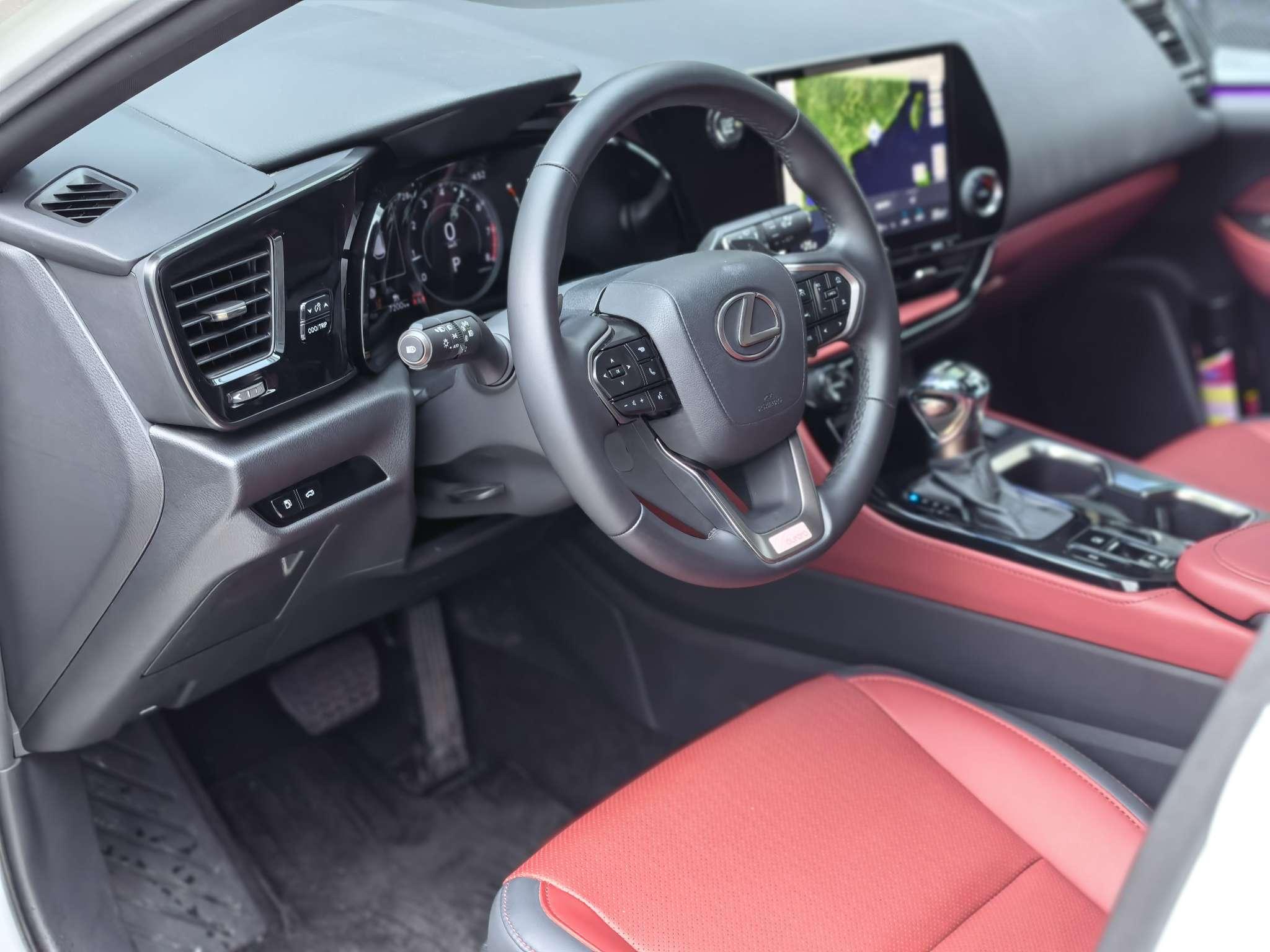 Lexus NX 2025 thumb 7