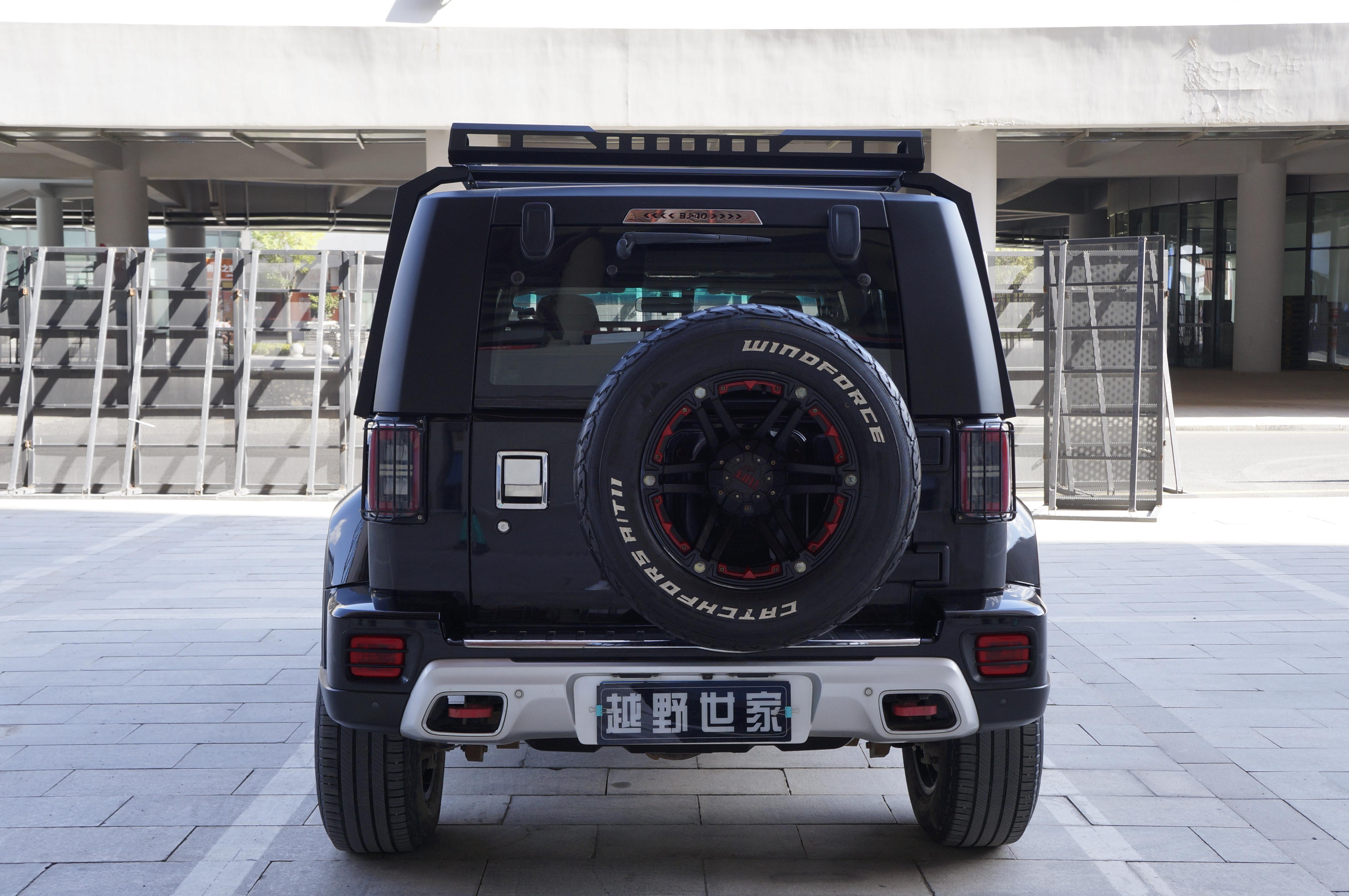 BJ 40 2018 thumb 3