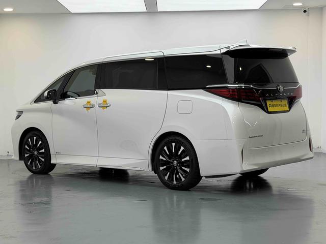 Toyota Alphard 2023 thumb 3