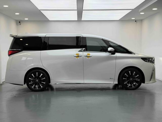 Toyota Alphard 2023 thumb 6