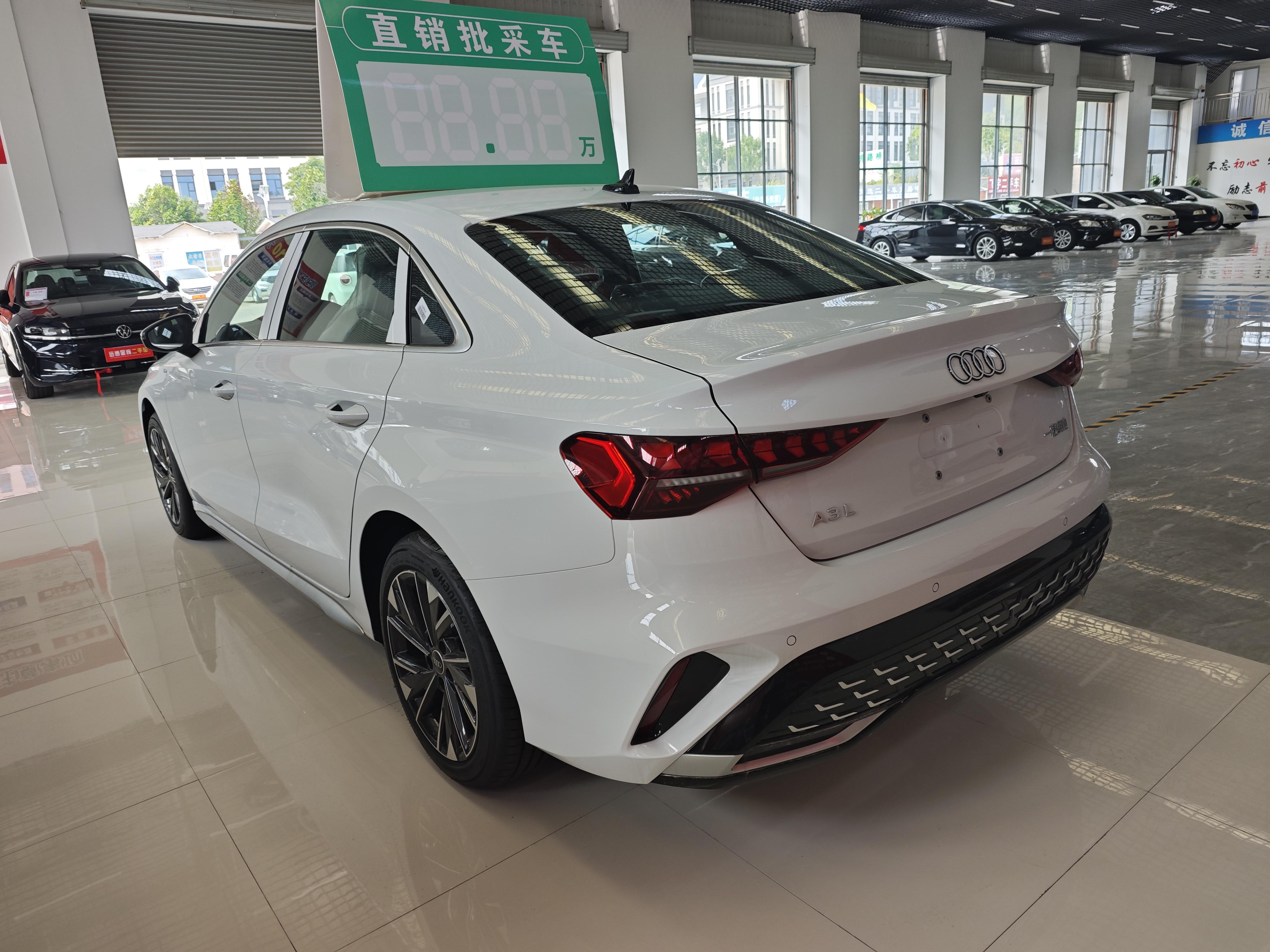 Audi A3 2026 thumb 2