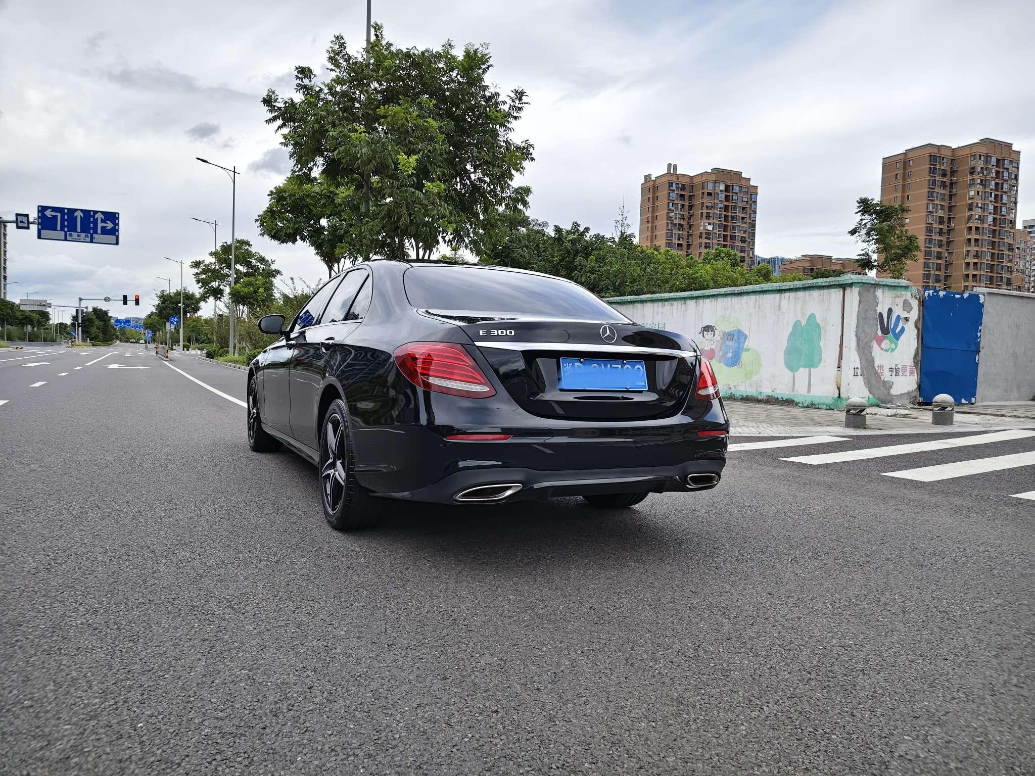 Mercedes-Benz E-Класс 2019 thumb 2