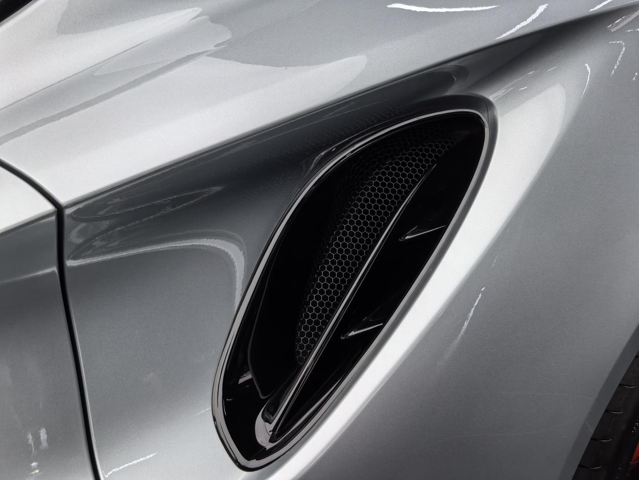 Lotus Emira 2022 thumb 4