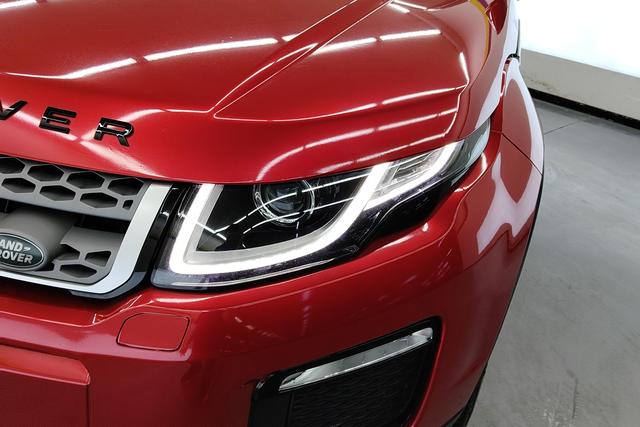 Land Rover Evoque 2018 thumb 3