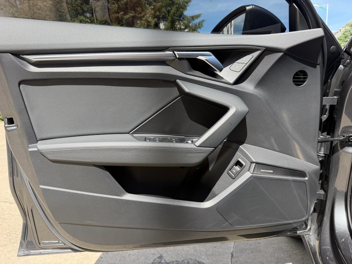 Audi A3 2023 thumb 11
