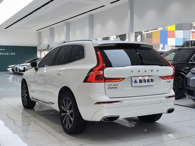 Volvo XC60 2020 thumb 2