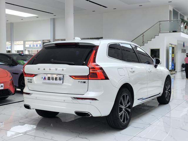 Volvo XC60 2020 thumb 4