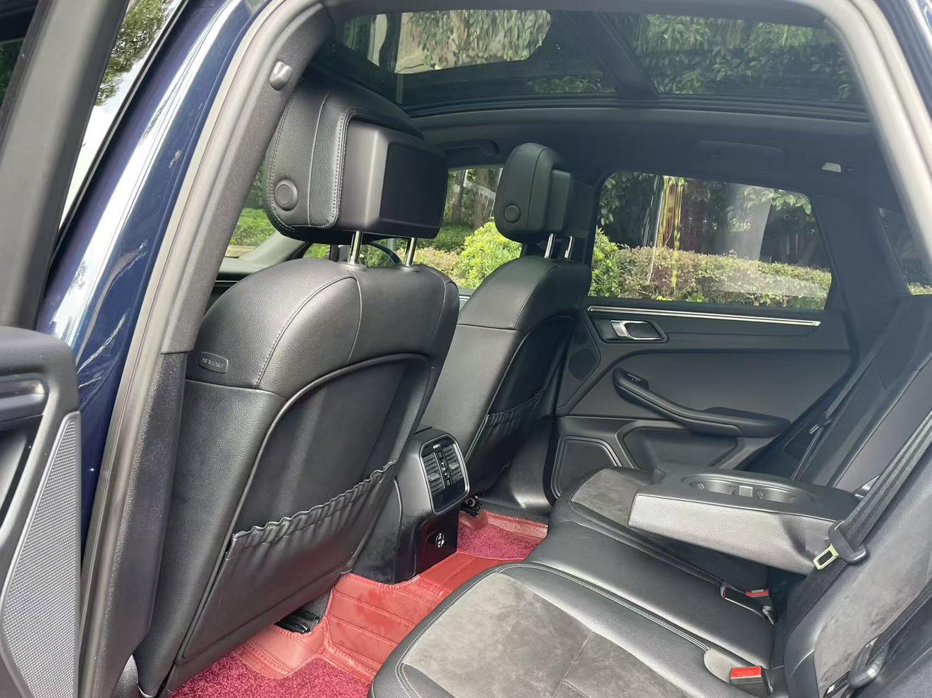 Porsche Macan 2020 thumb 10