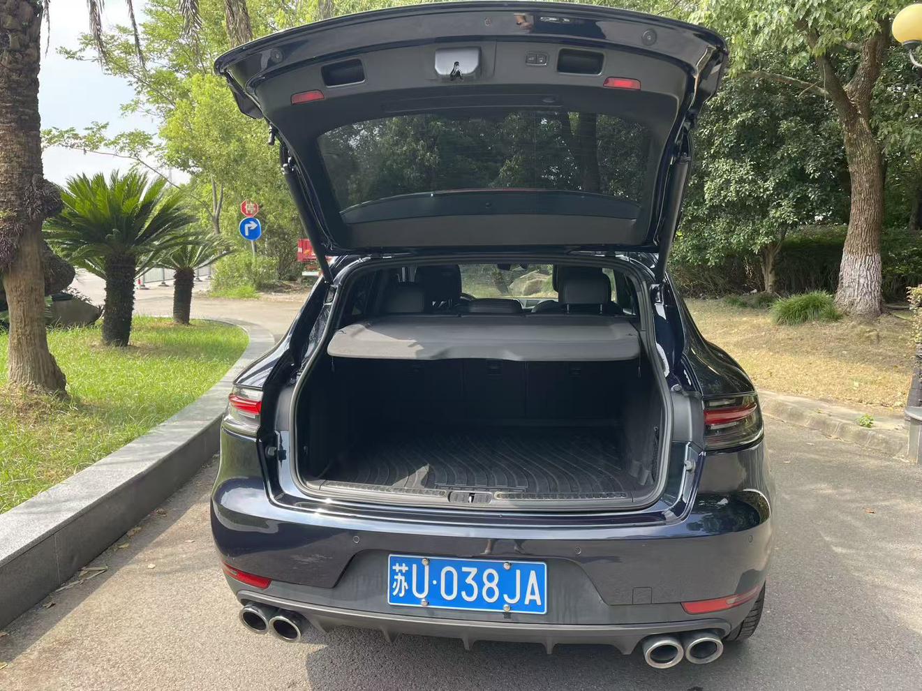 Porsche Macan 2020 thumb 11
