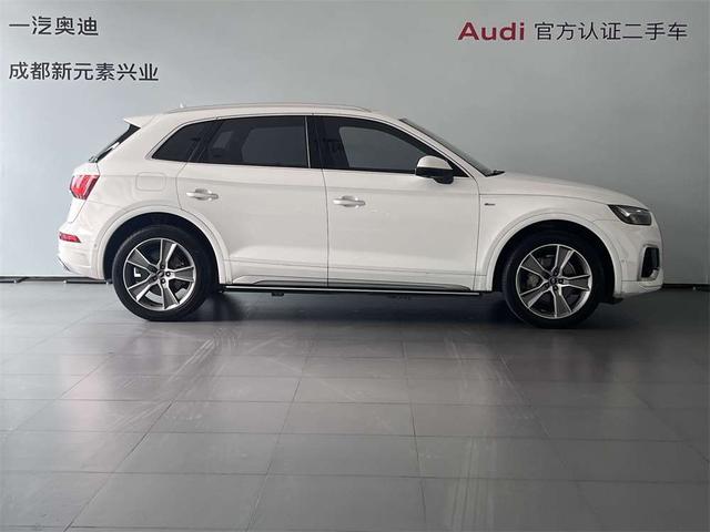 Audi Q5 2022 thumb 3