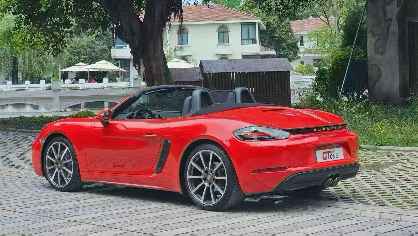 Porsche 718 2022 thumb 2