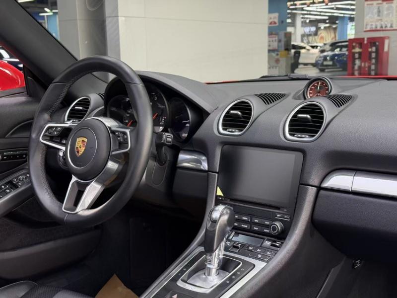 Porsche 718 2022 thumb 6