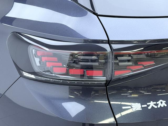 Volkswagen ID.4 2022 thumb 11