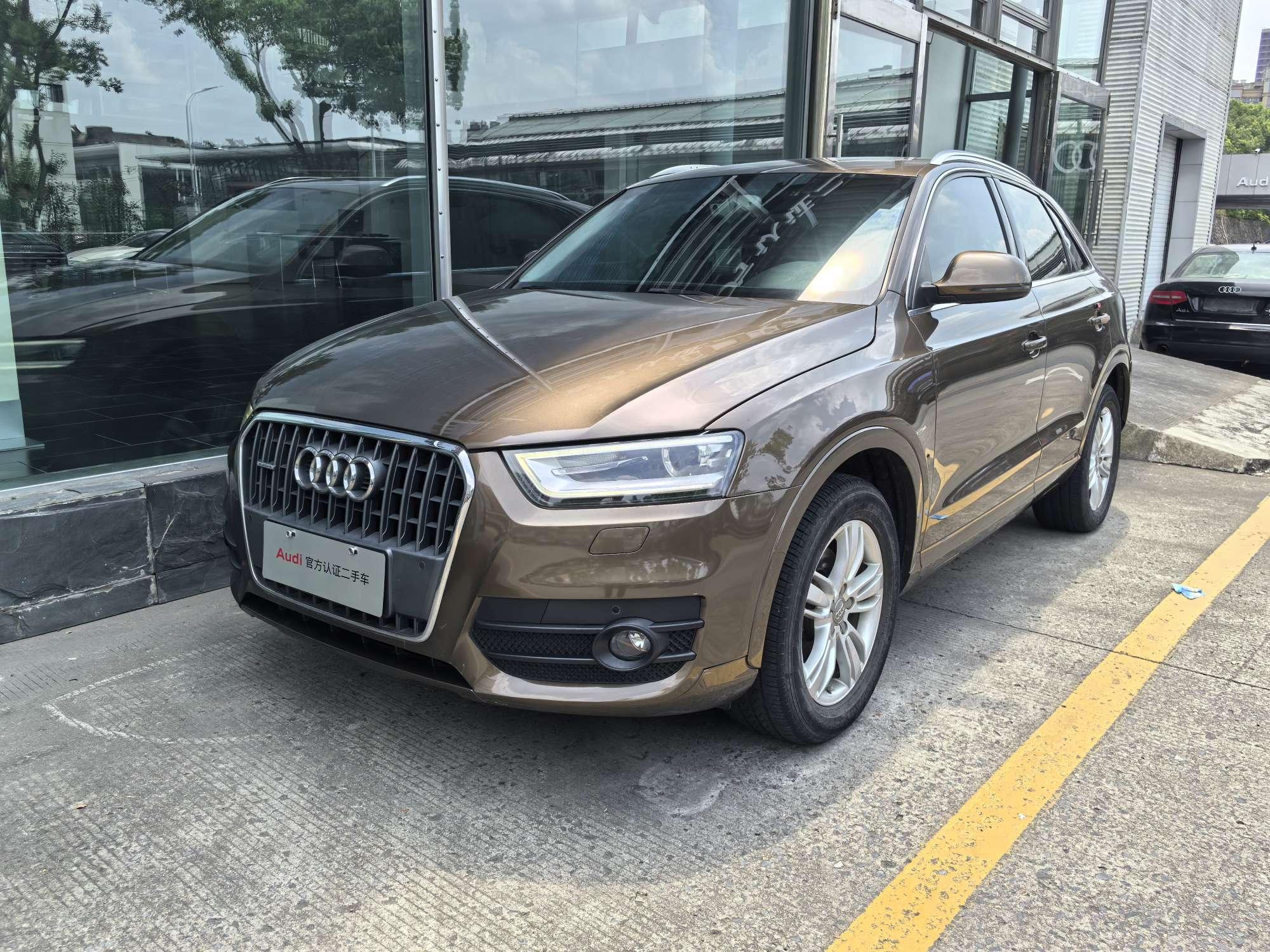 Audi Q3 2015 thumb 11