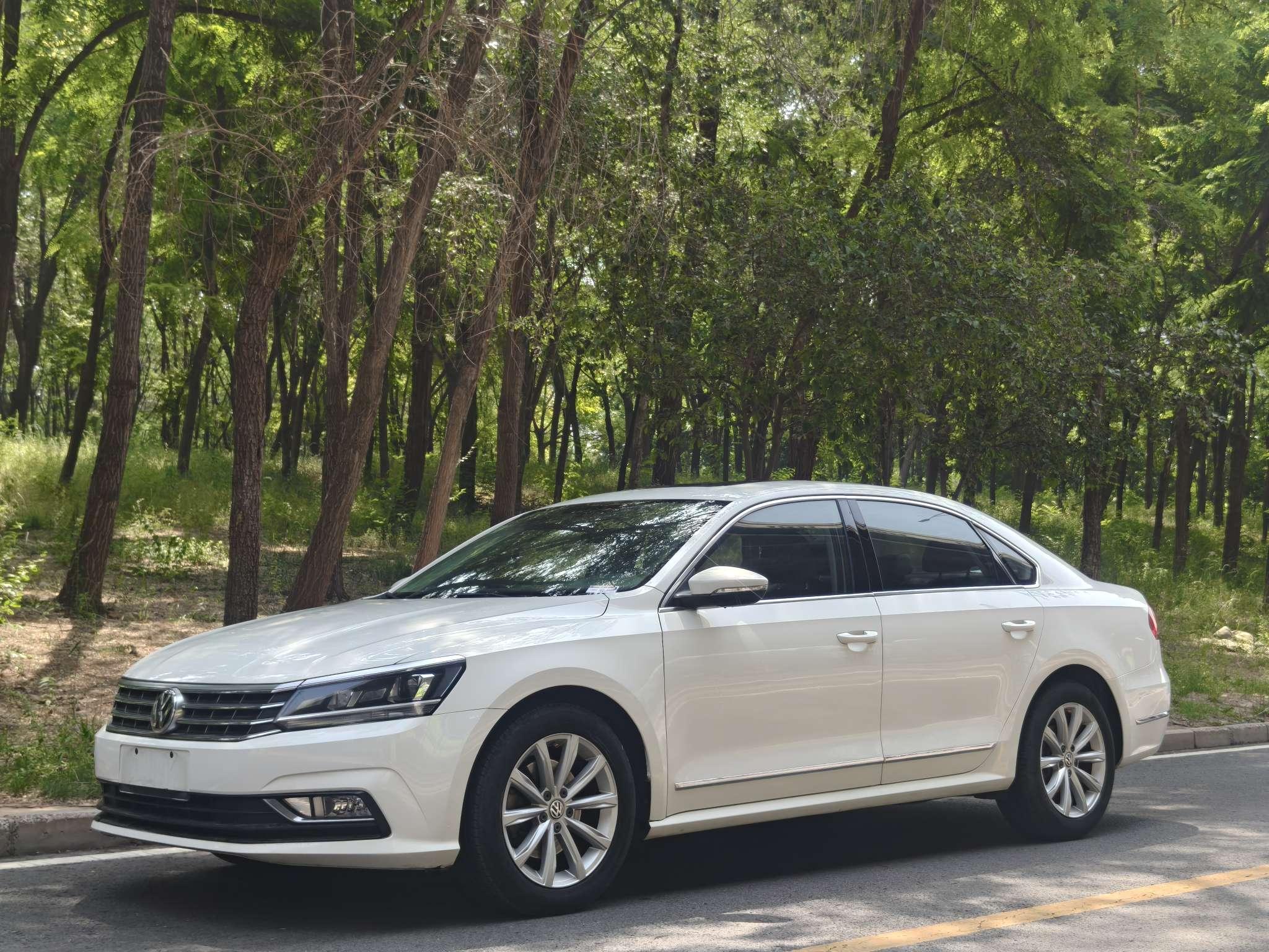 Volkswagen Passat (North America and China) 2017 thumb 8