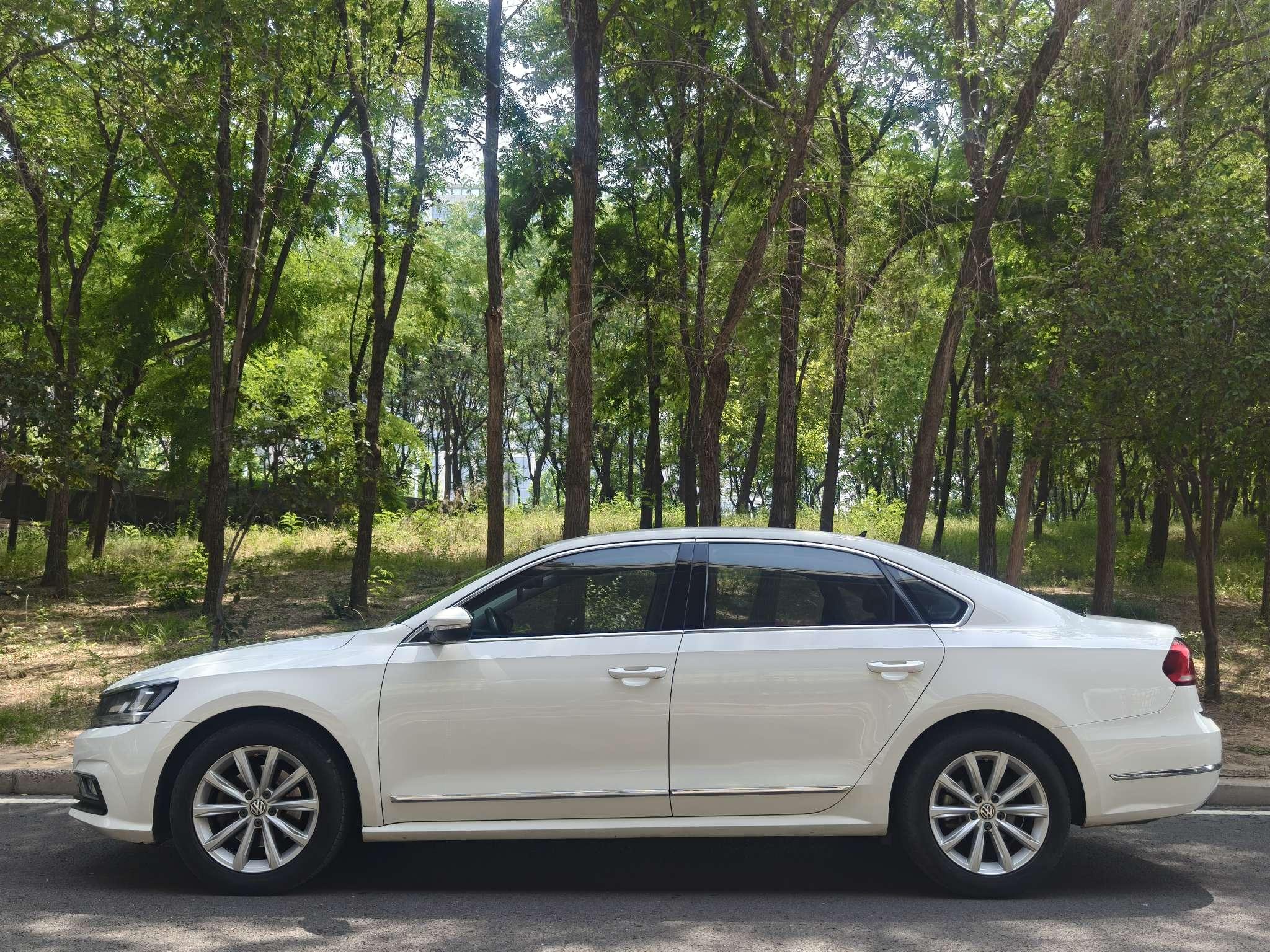 Volkswagen Passat (North America and China) 2017 thumb 10
