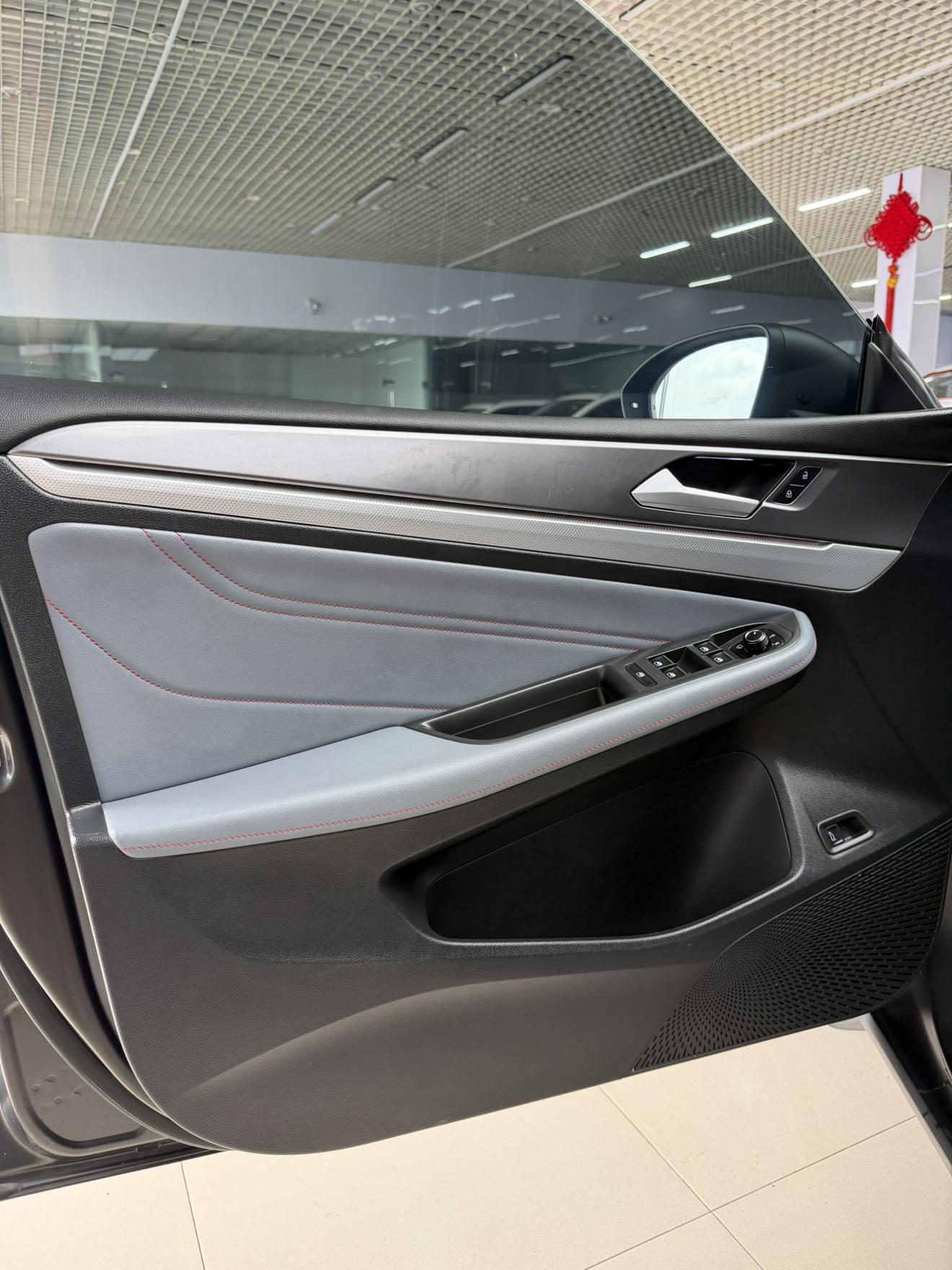 Volkswagen Lamando 2023 thumb 5