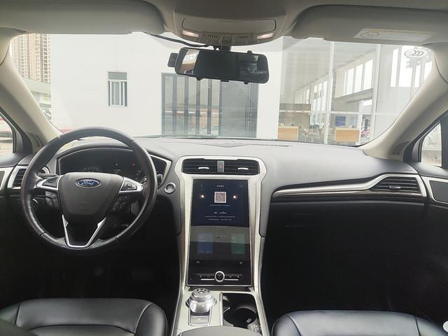 Ford Mondeo 2020 thumb 4