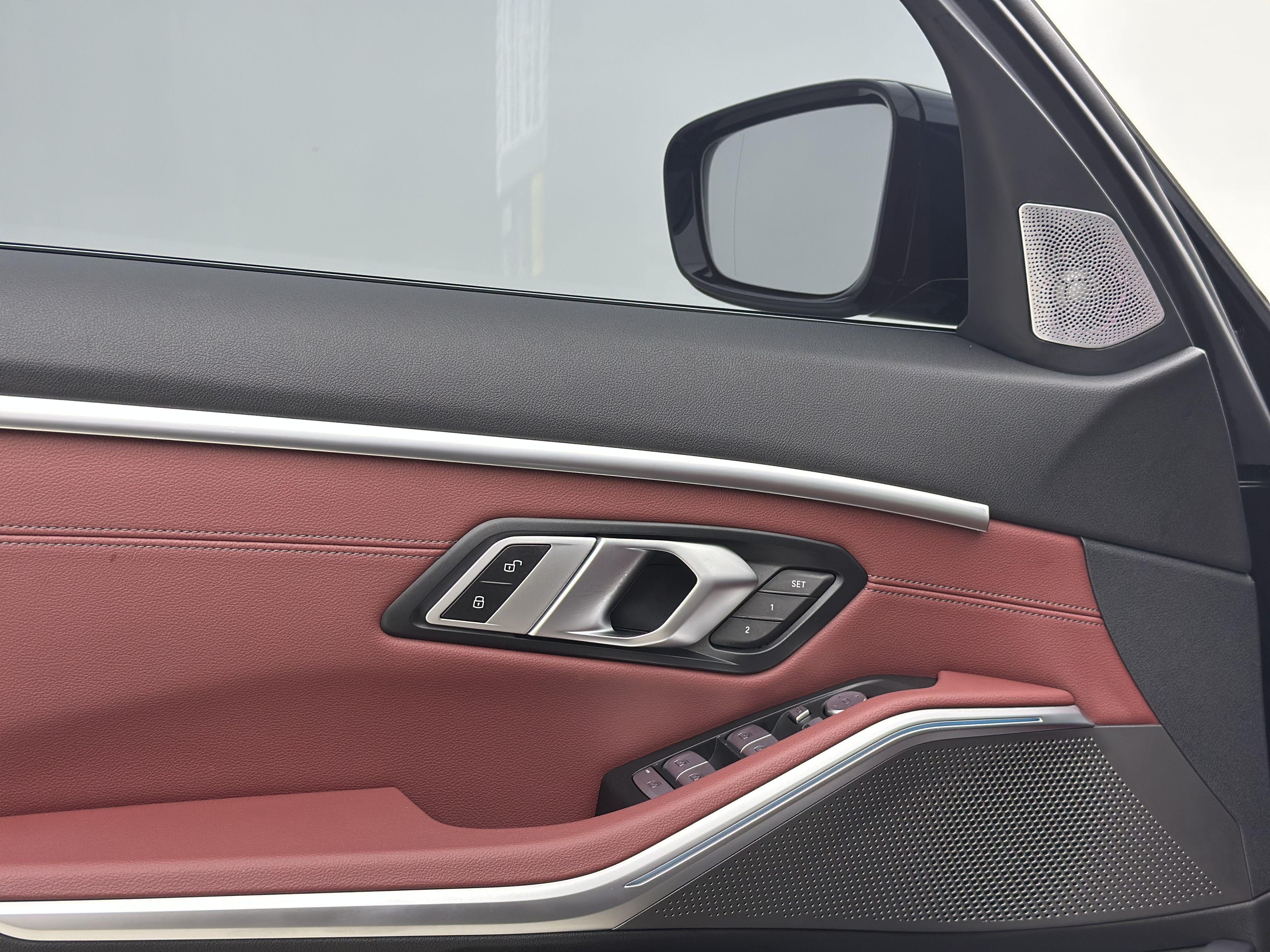 BMW i3 2023 thumb 8