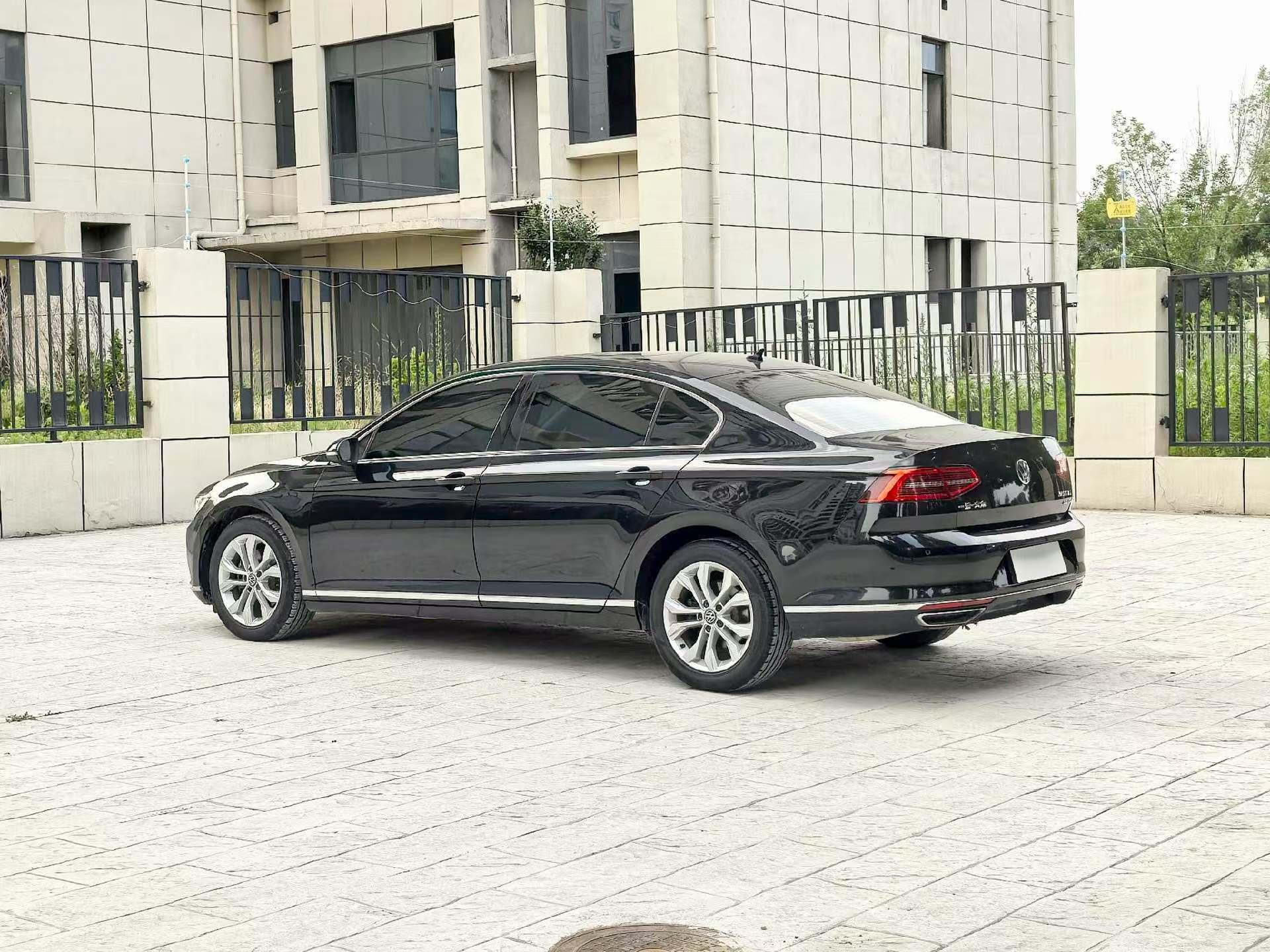 Volkswagen Magotan 2019 thumb 2