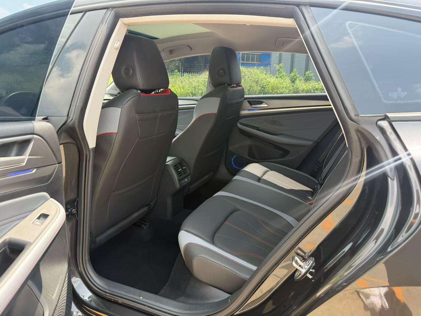 Volkswagen Lamando 2023 thumb 7