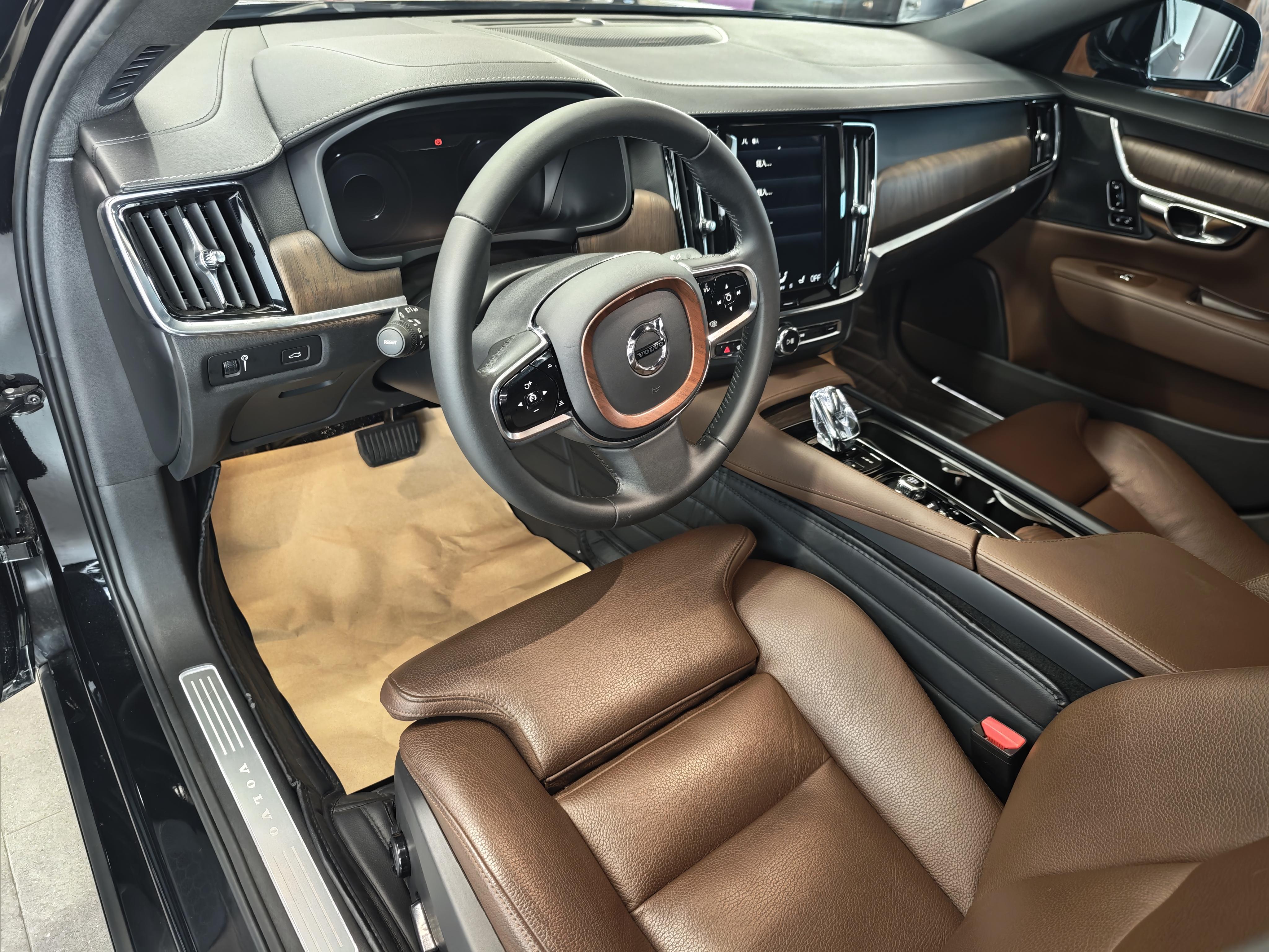 Volvo S90 2021 thumb 4