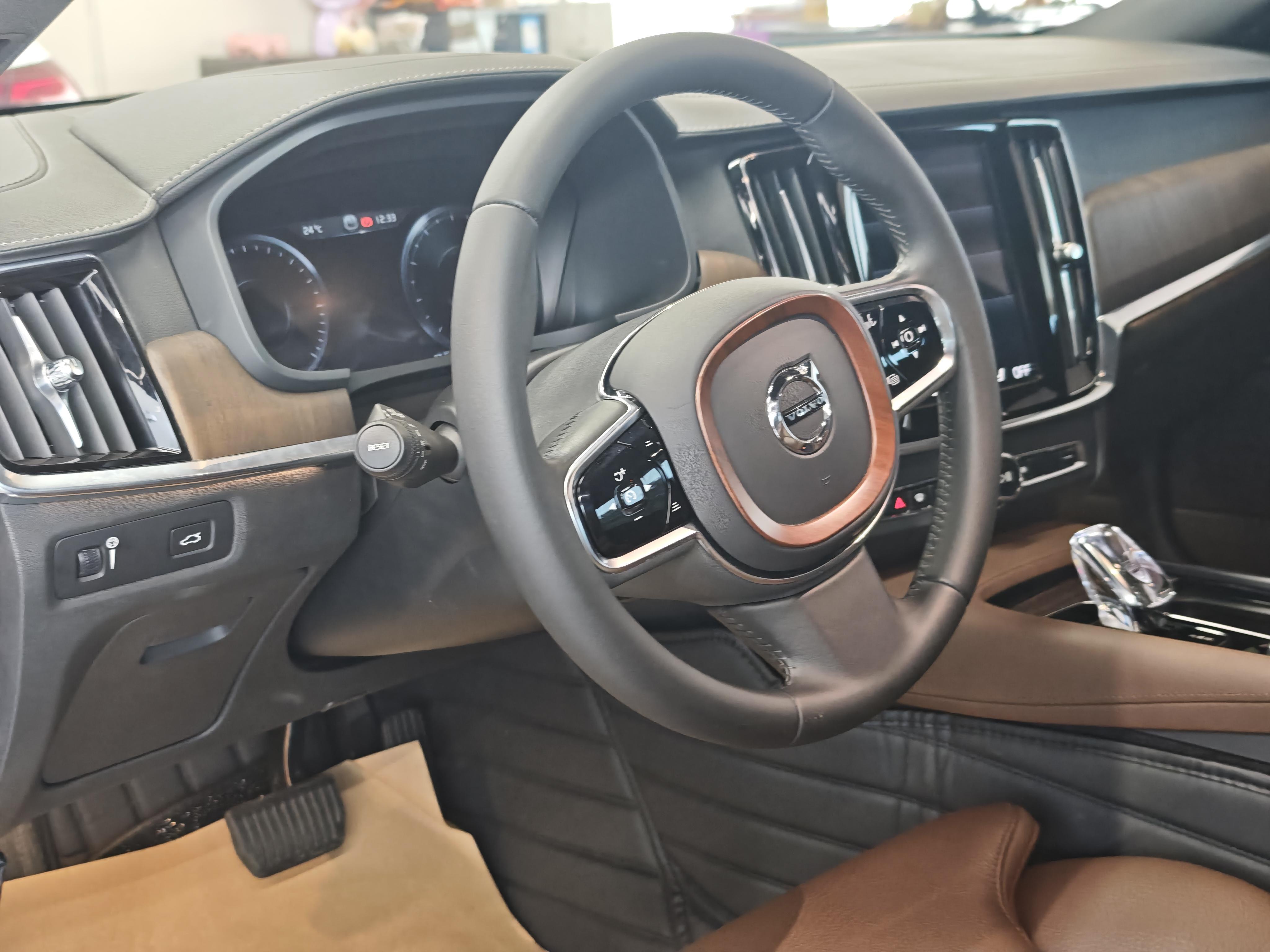 Volvo S90 2021 thumb 6