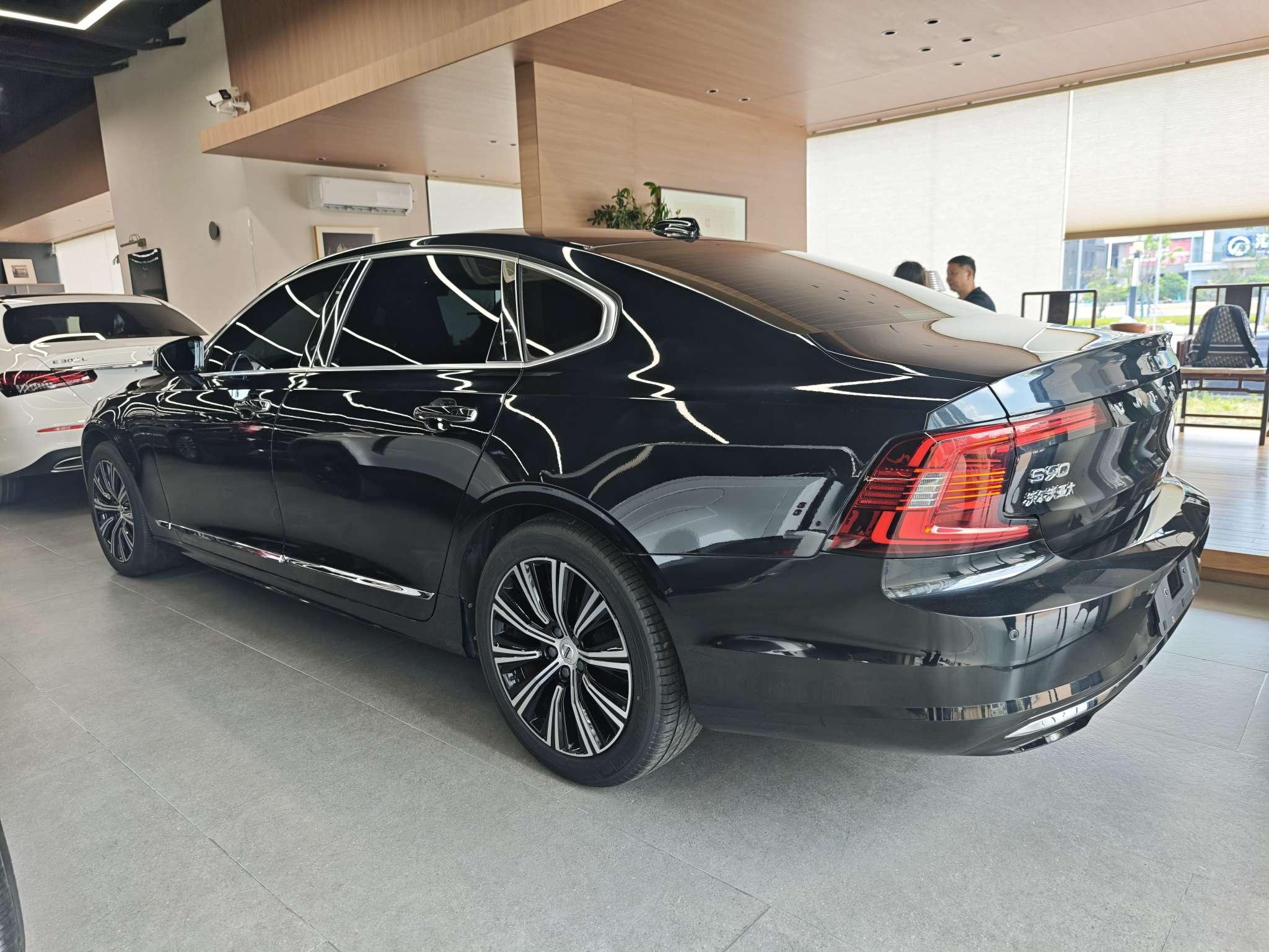 Volvo S90 2021 thumb 11