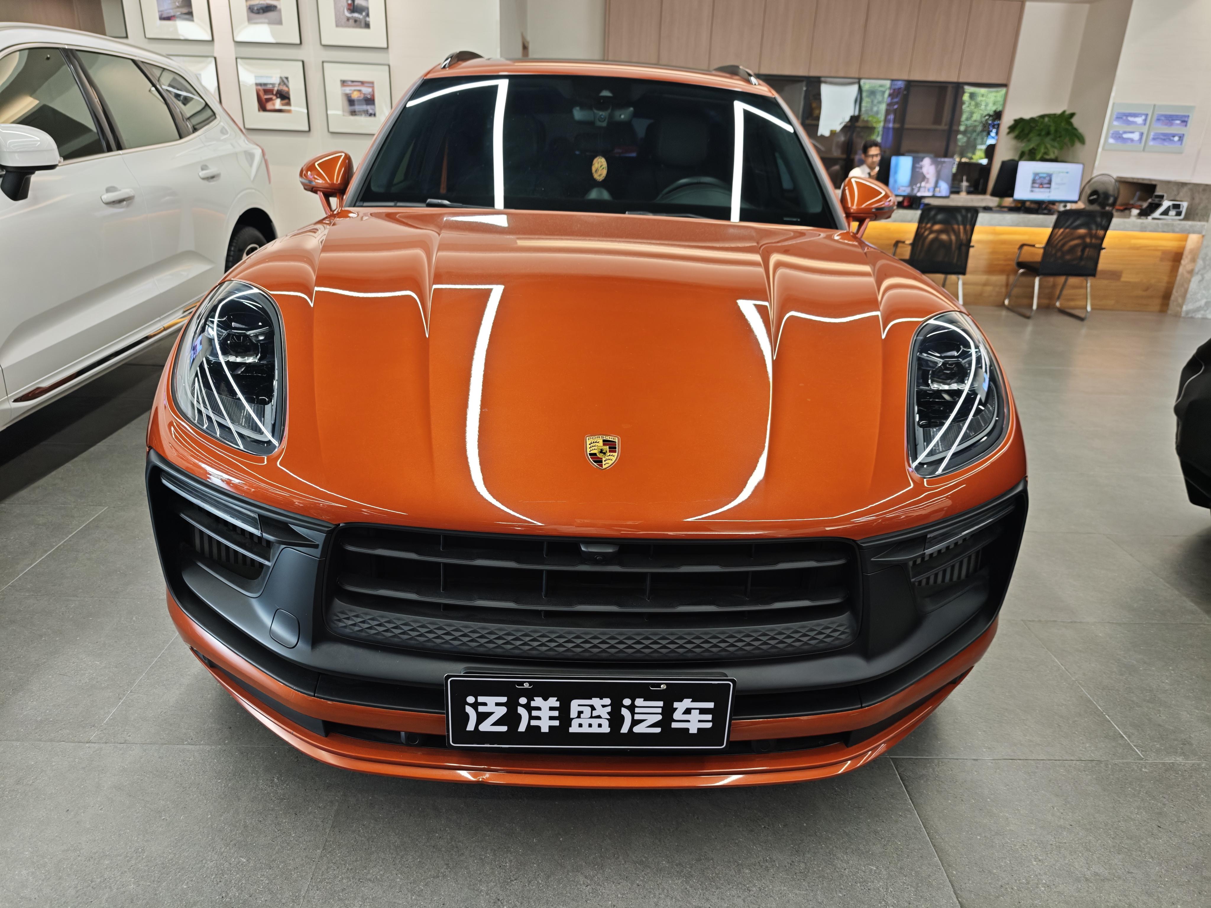 Porsche Macan 2023 thumb 11
