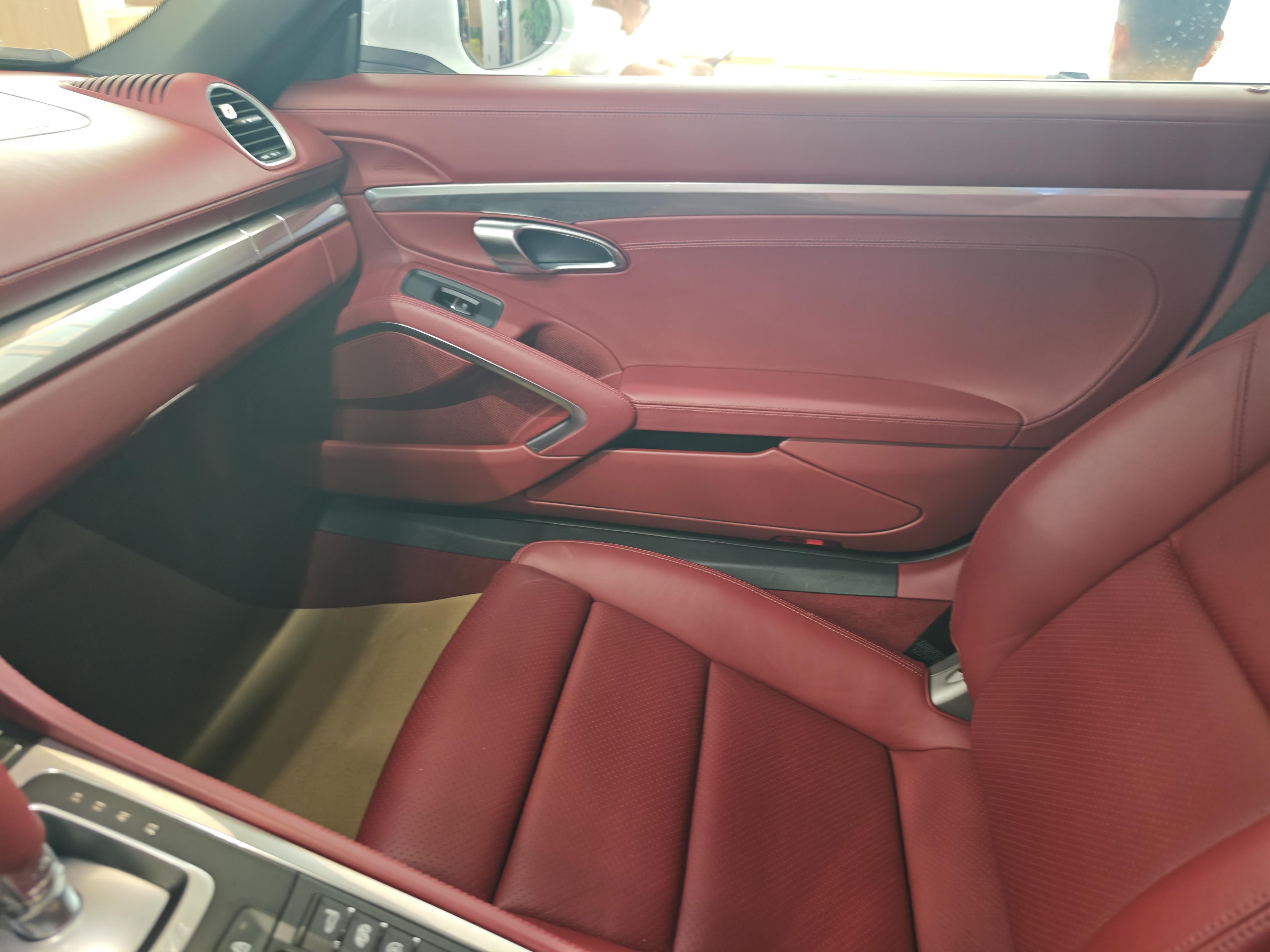 Porsche 718 2022 thumb 9