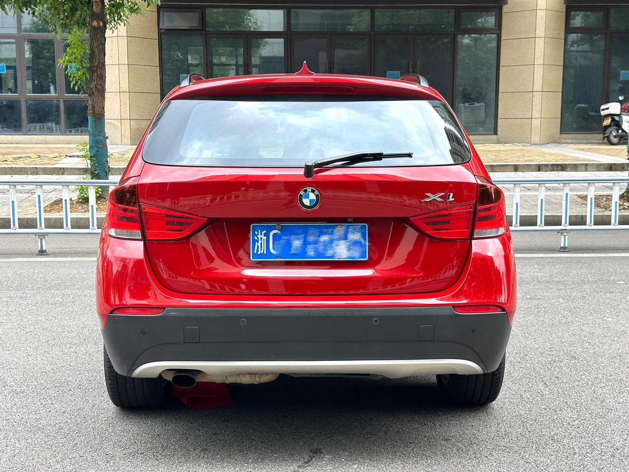 BMW X1 2013 thumb 3