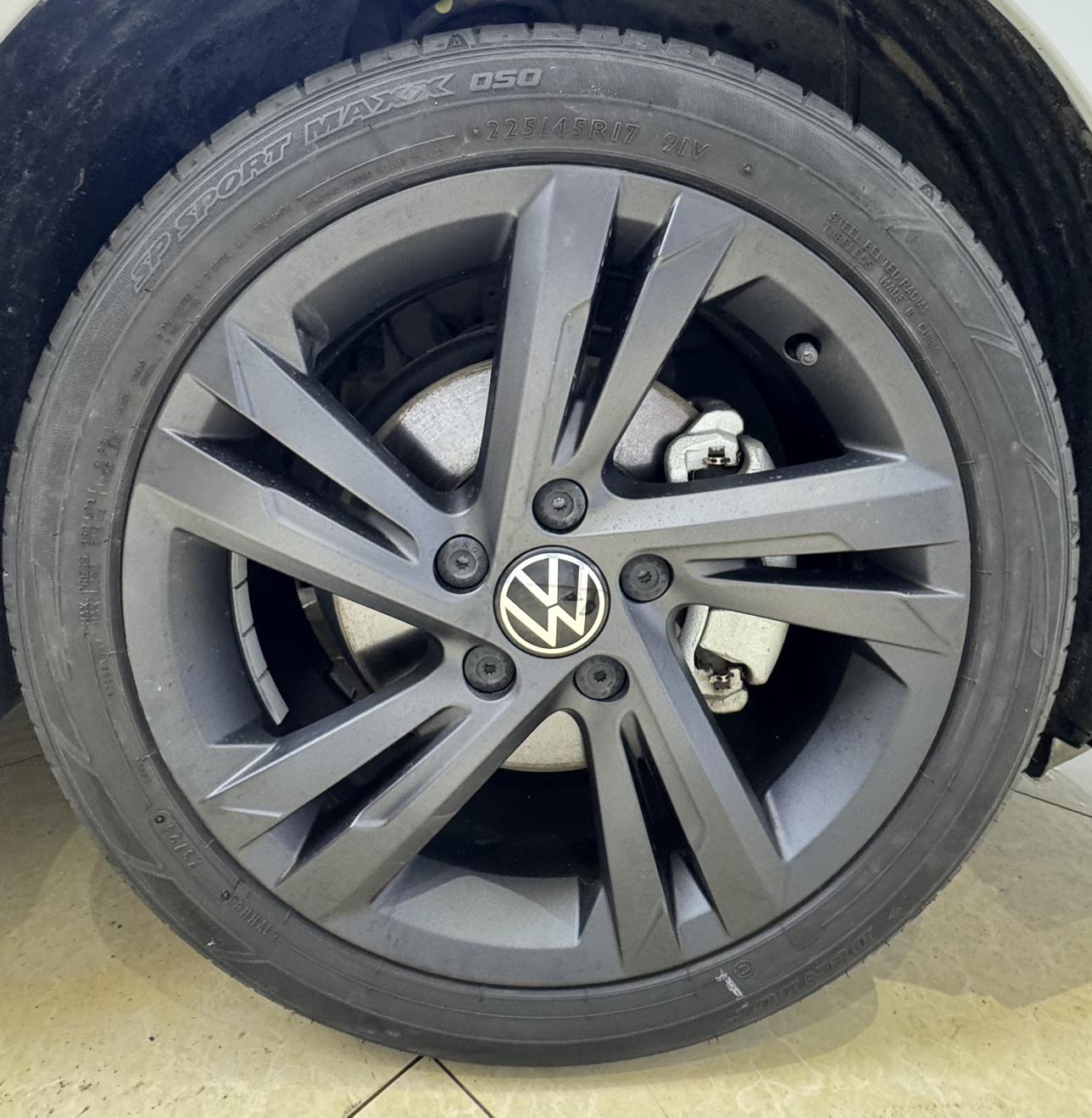 Volkswagen Golf Sportsvan 2021 thumb 6