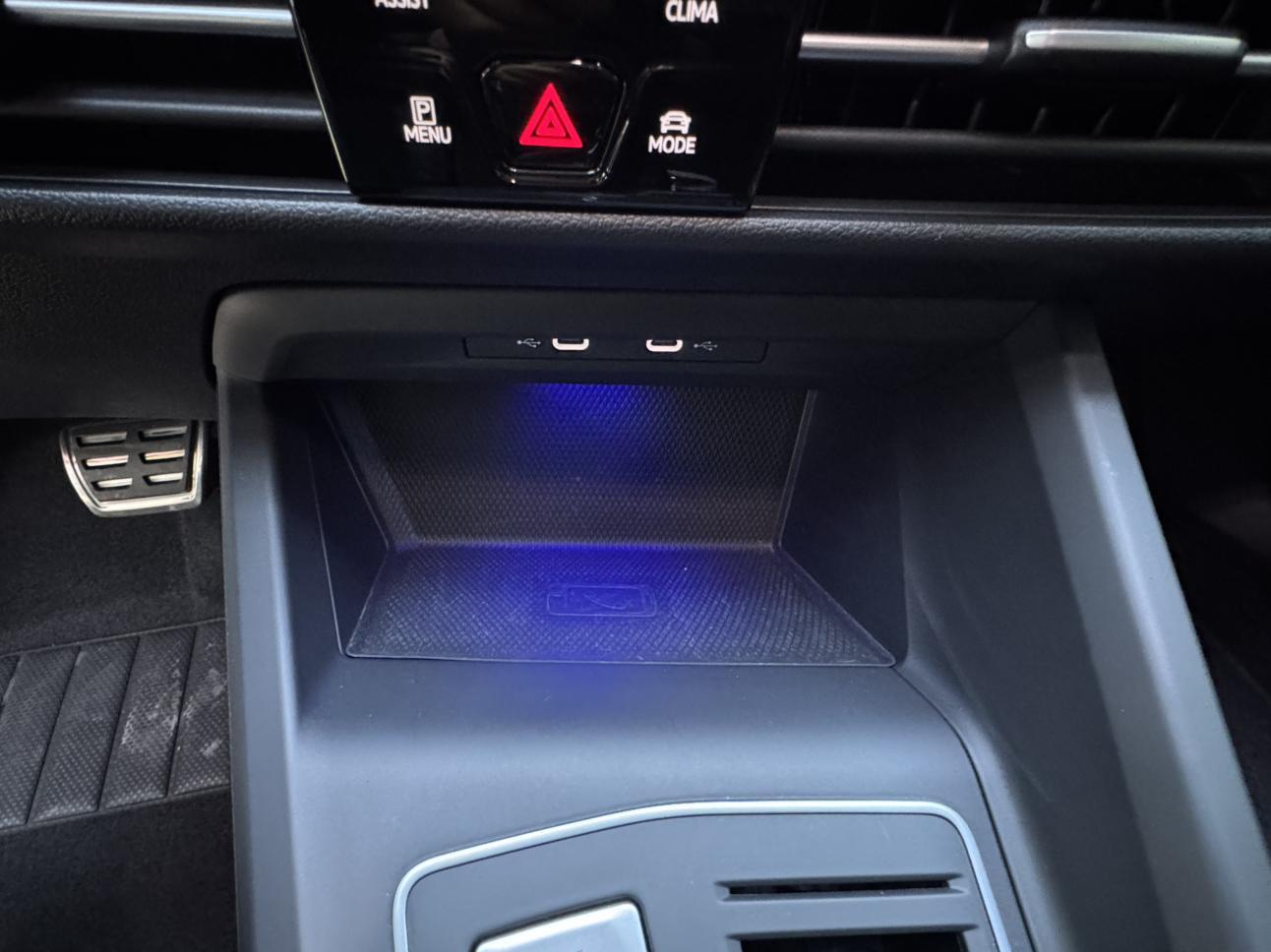 Volkswagen Golf Sportsvan 2021 thumb 12