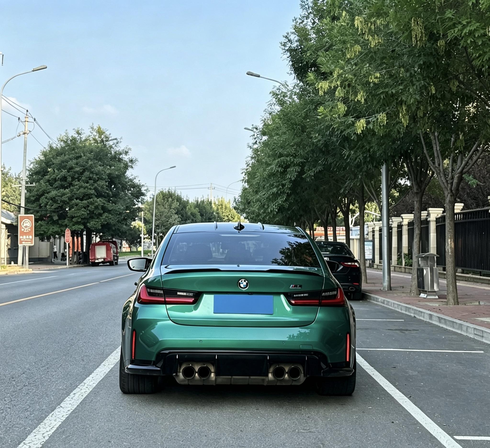 BMW M3 2021 thumb 10