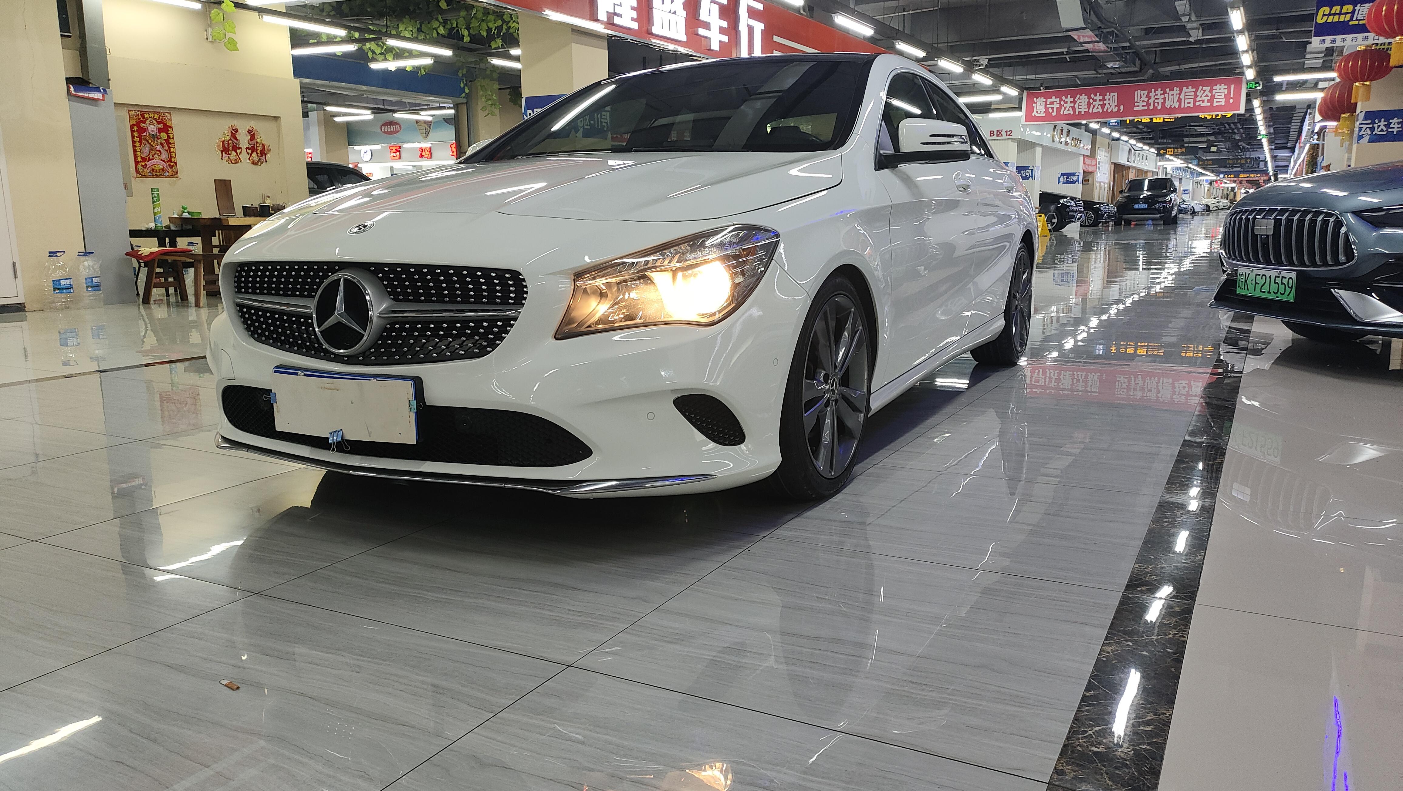 Mercedes-Benz CLA 2017 thumb 9