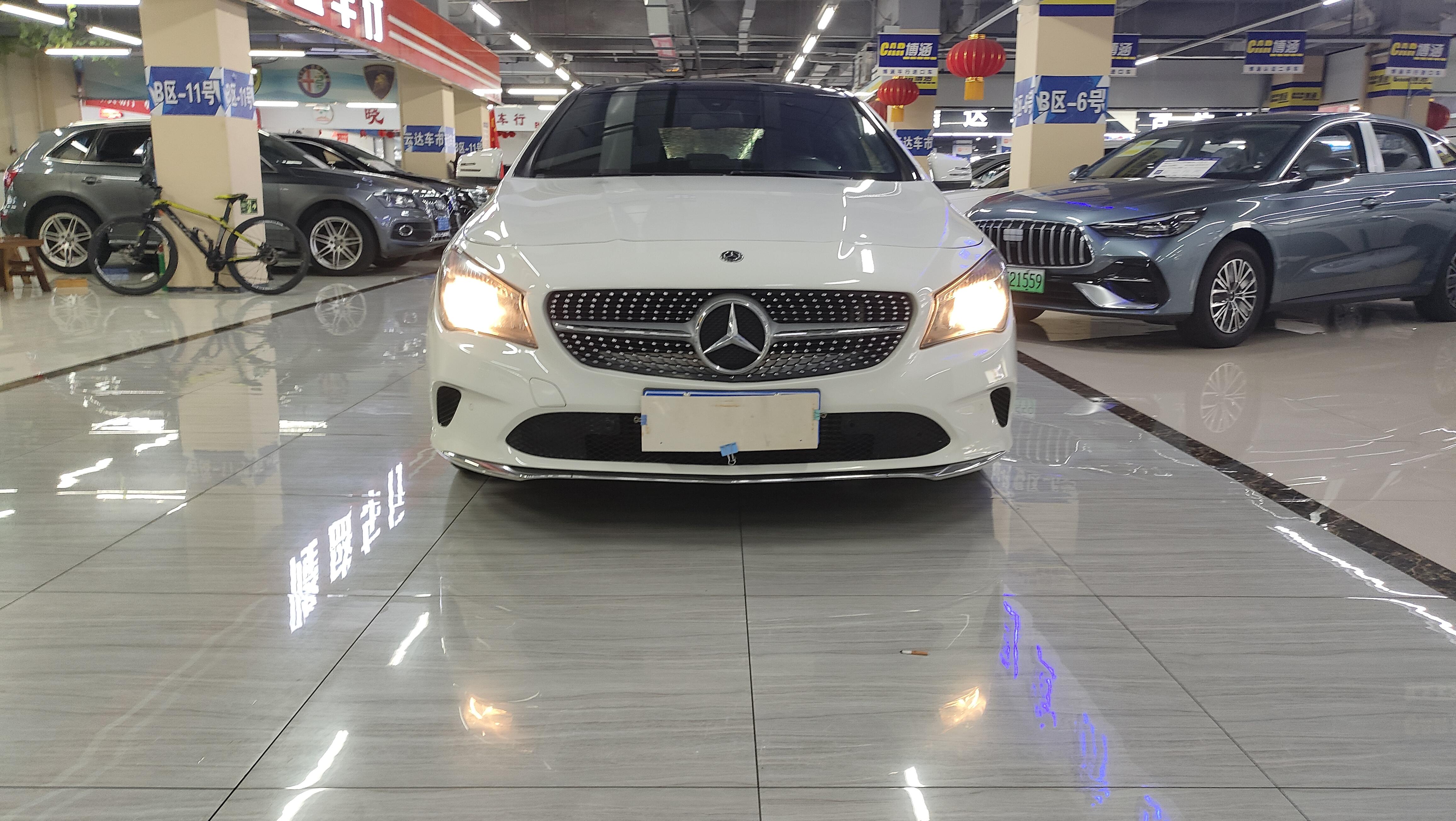 Mercedes-Benz CLA 2017 thumb 10