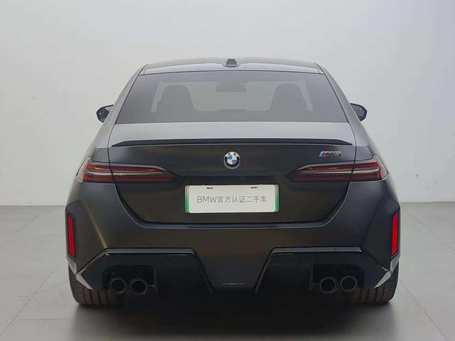 BMW M5 2025 thumb 2