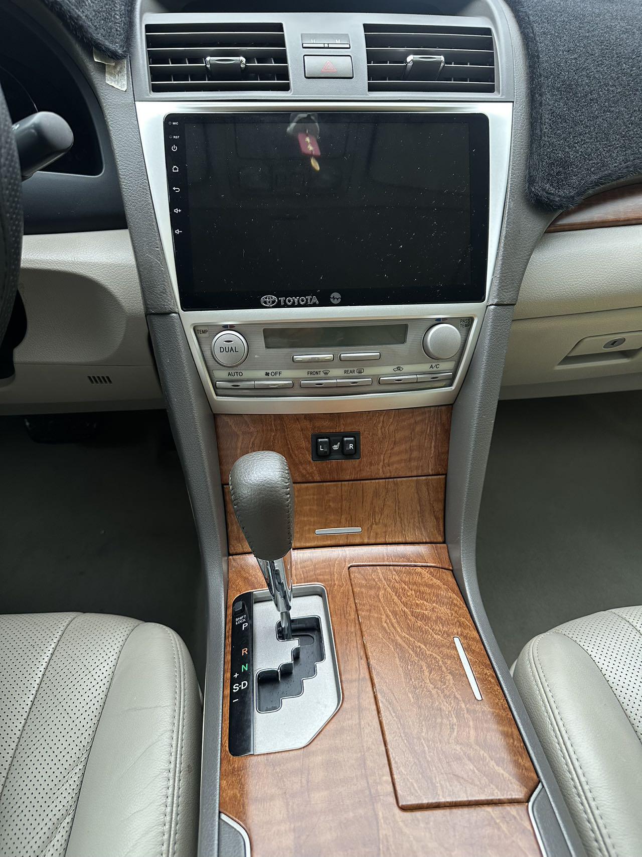 Toyota Camry 2010 thumb 8